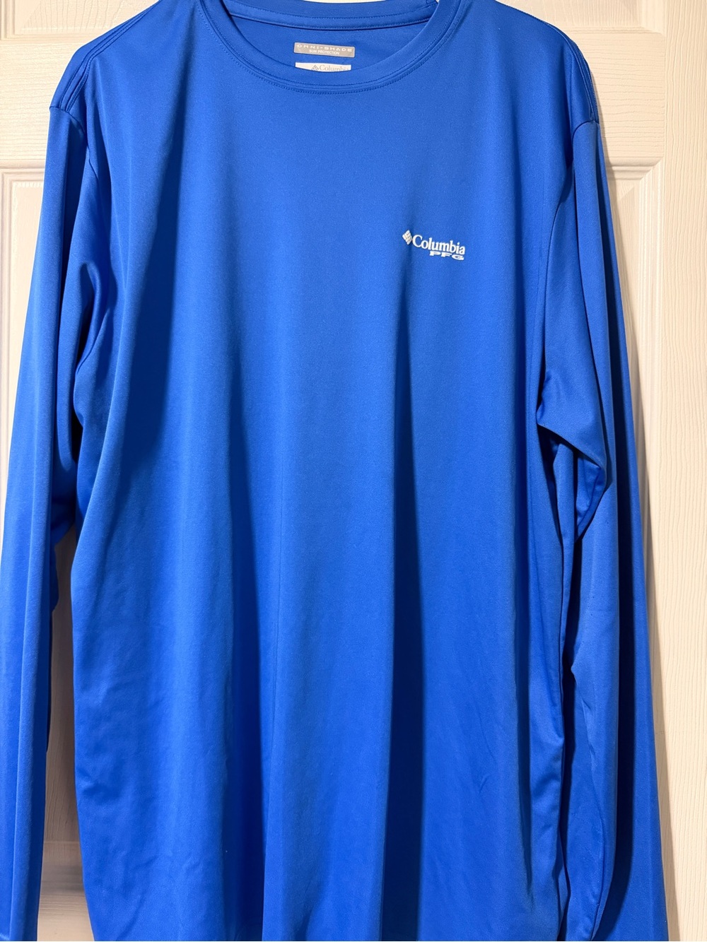 Columbia Men’s Long Sleeve Performance Tee in Royal Blue